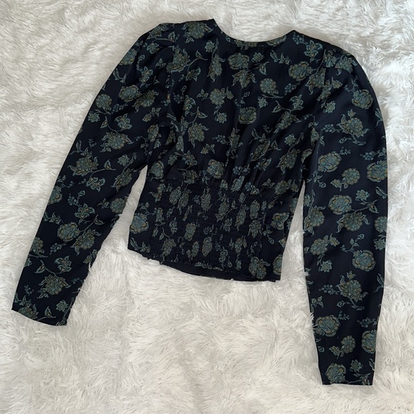 Abercrombie & Fitch Wrap Blouse- Blue Floral Long Sleeve Size Small - Picture 7 of 11